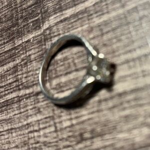 Classic Solitaire Silver-Tone Ring with Clear Stone size 5